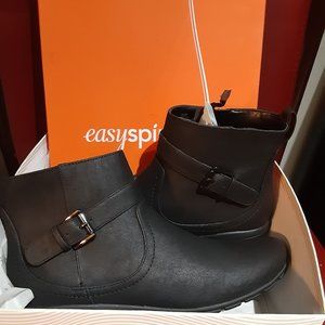 New Easy Spirit Black Ankle Booties